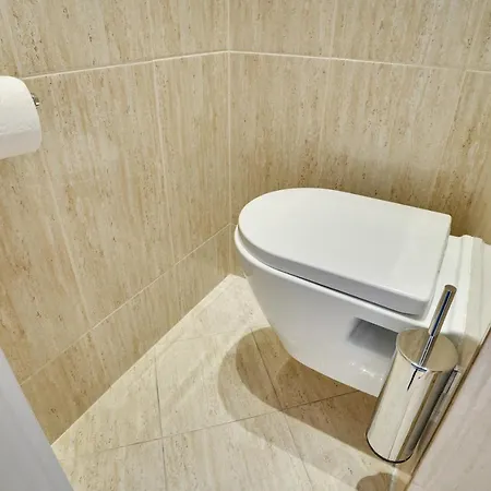 Aphrodite ホテル 4*