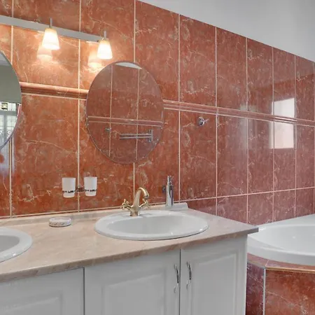 Aphrodite ホテル マリアーンスケー・ラーズニェ