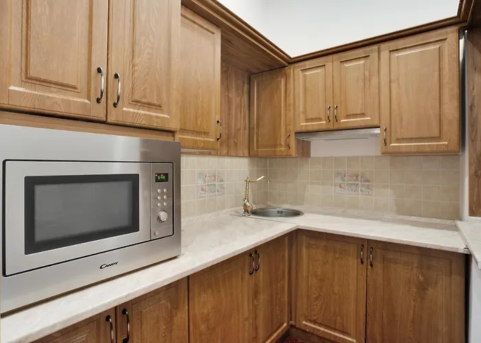 Aphrodite 玛丽亚温泉